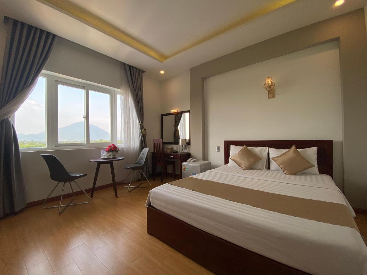 Hotel My My Tay Ninh Екстер'єр фото